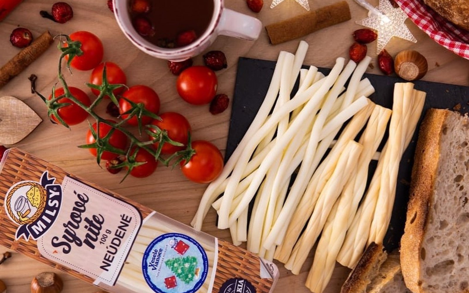 Milsy smoked string cheese has a characteristic taste, which is given to it by the smoked process.